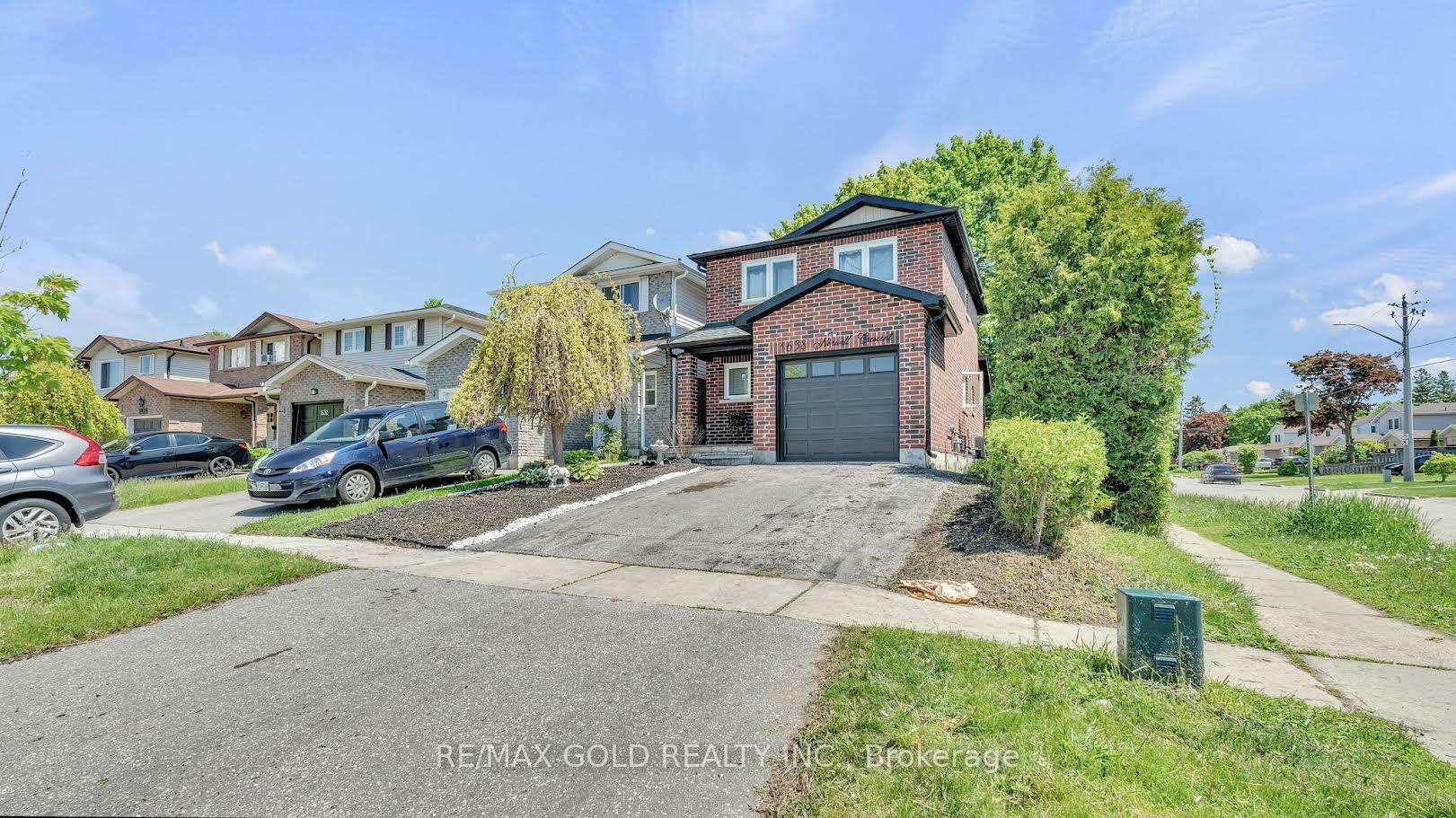 Property Photo: 1638 Norwill Crescent ON L1G 7V2