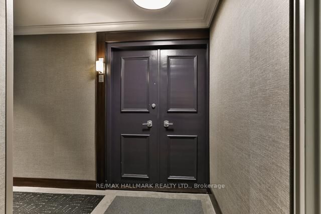 Property Photo: 1A Dale Avenue 206 ON M4W 1K2