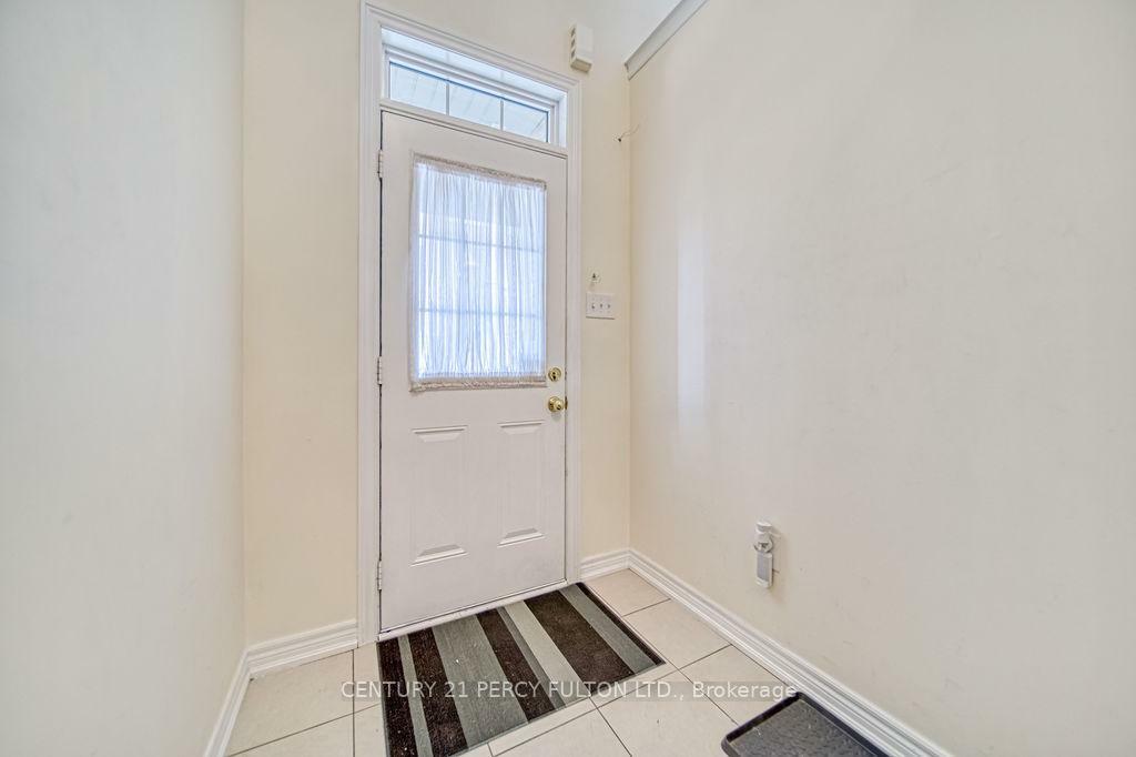 Property Photo: 142 Sea Drifter Crescent ON L6P 4B1