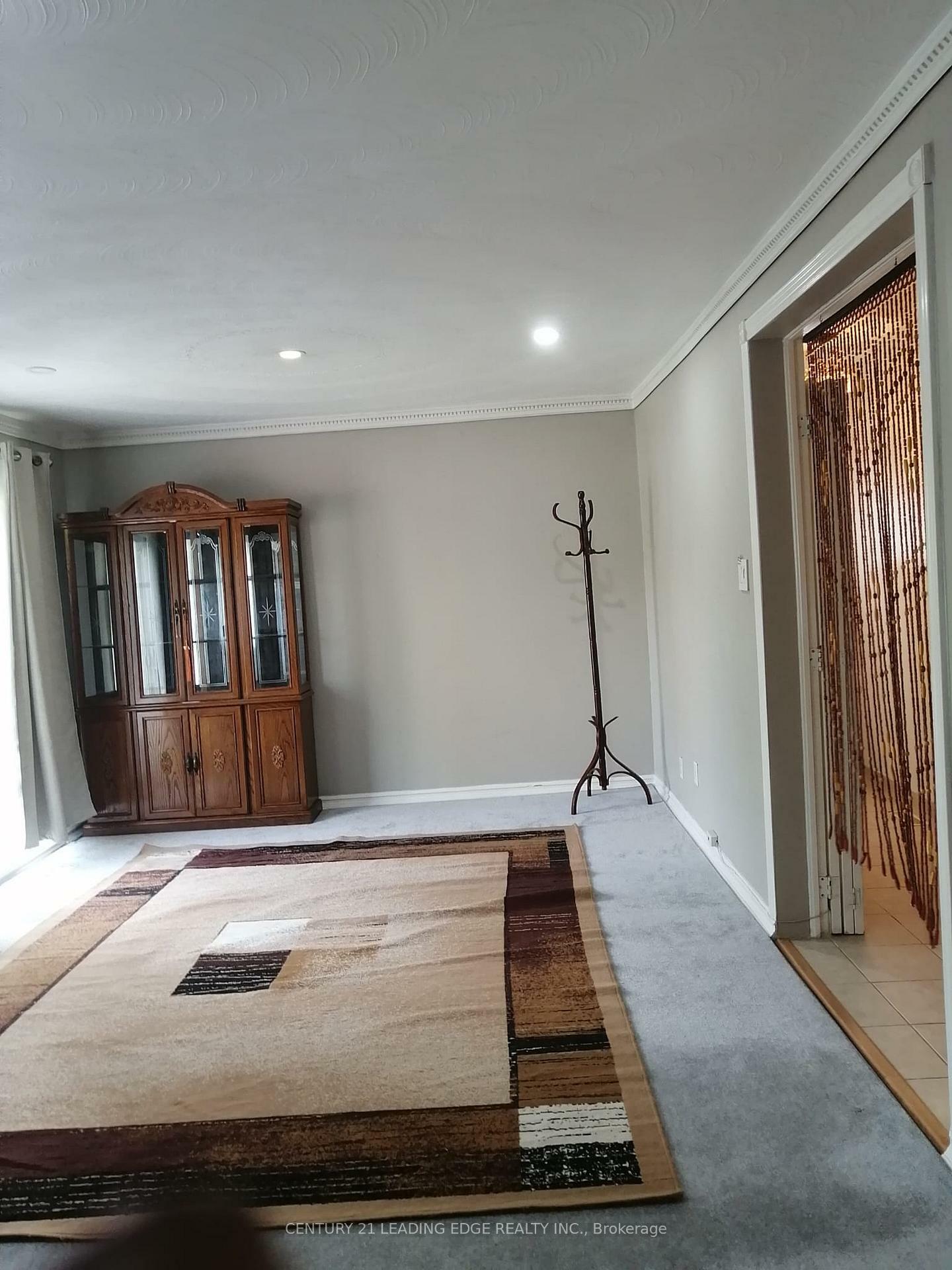 Property Photo:  58 Bedle Avenue 2  ON M2H 1K8 