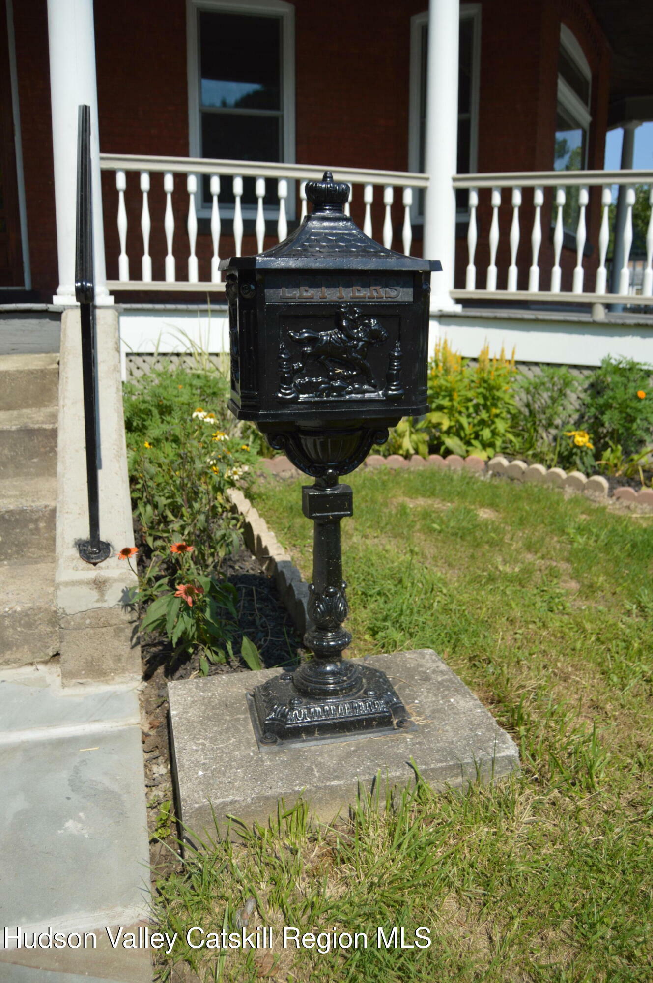 Property Photo: 39 Grove NY 12401