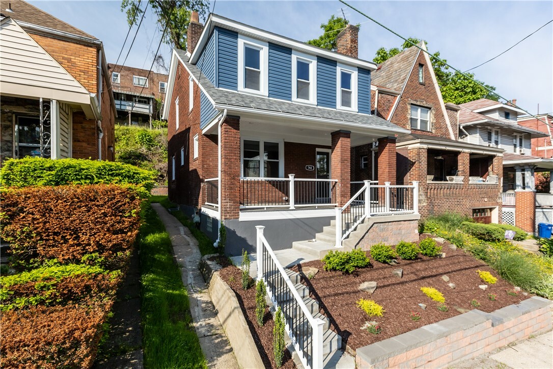 Property Photo: 748 Anaheim St PA 15219