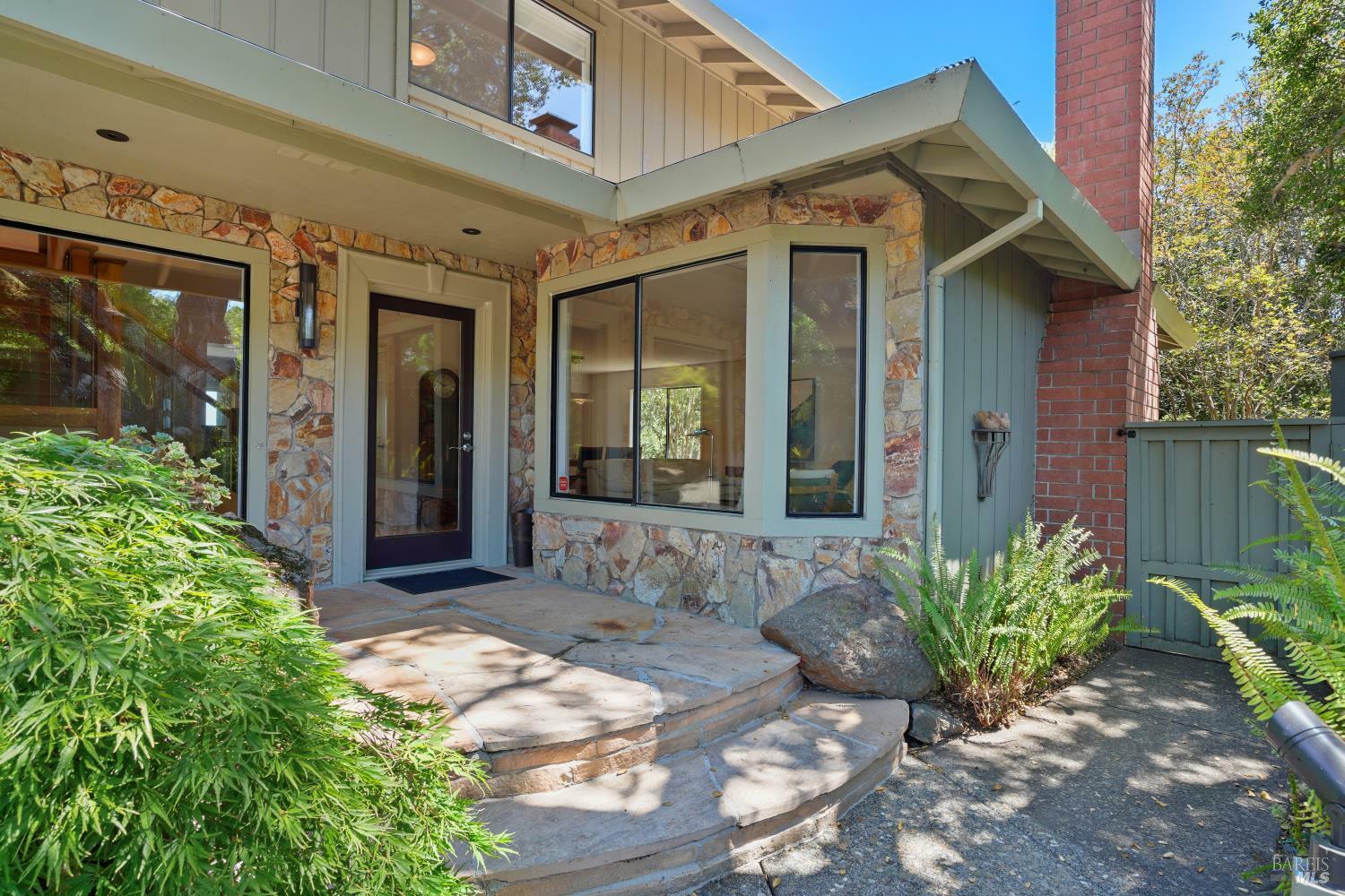 Property Photo: 10 Shari Court CA 94947