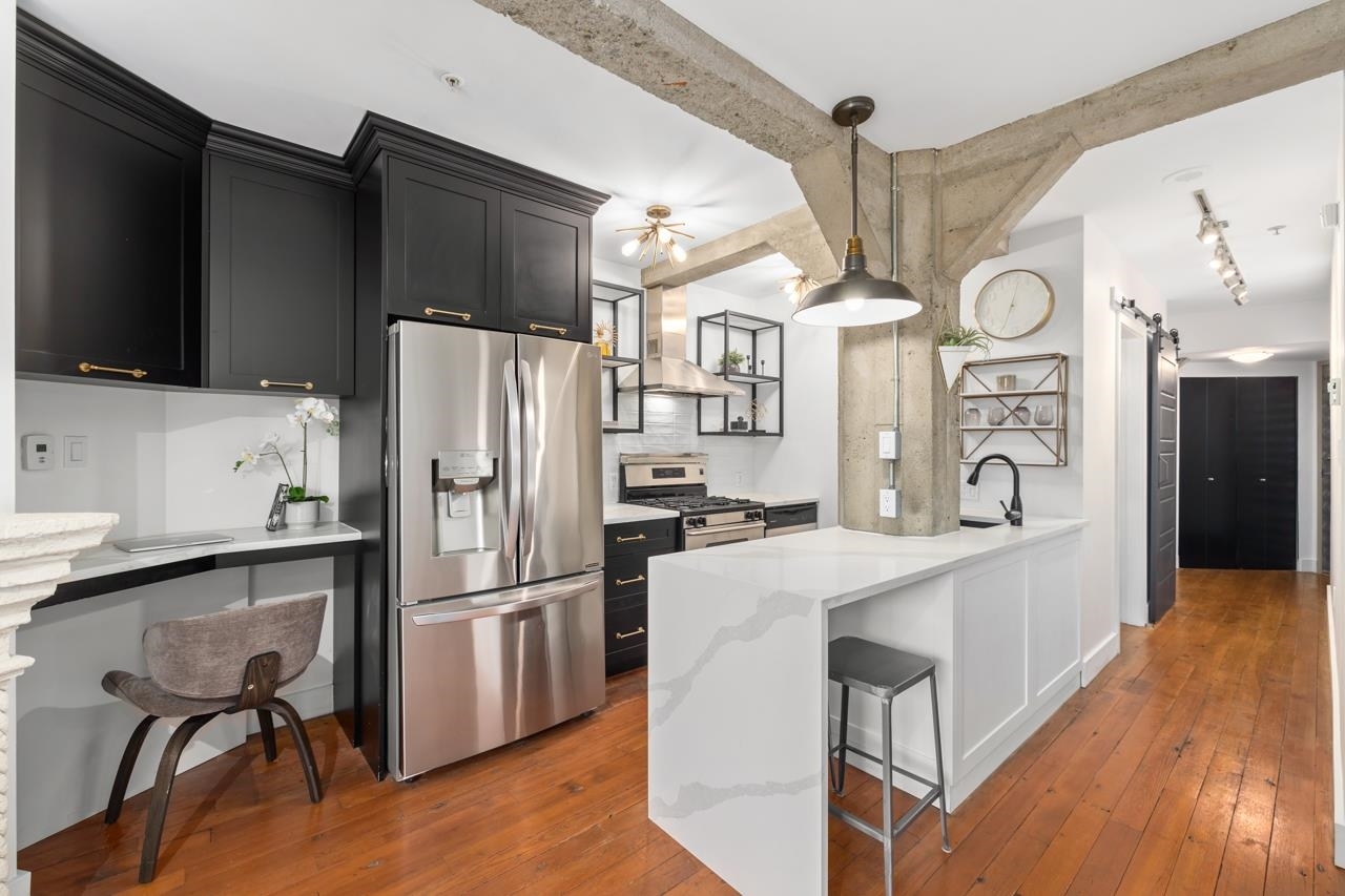 Property Photo: 1216 Homer Street 412 BC V6B 6K5