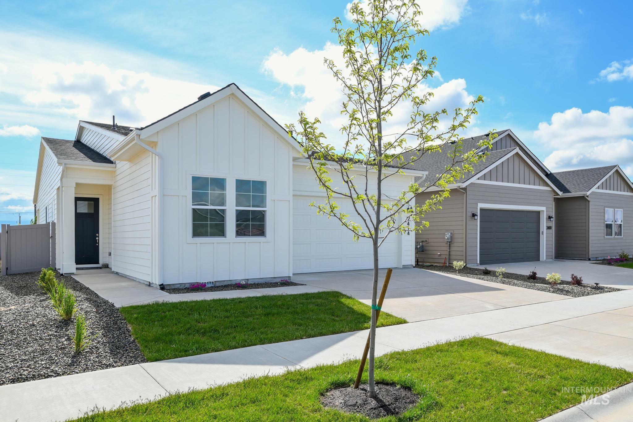Property Photo: 2414 N Leatherwood Ave ID 83669