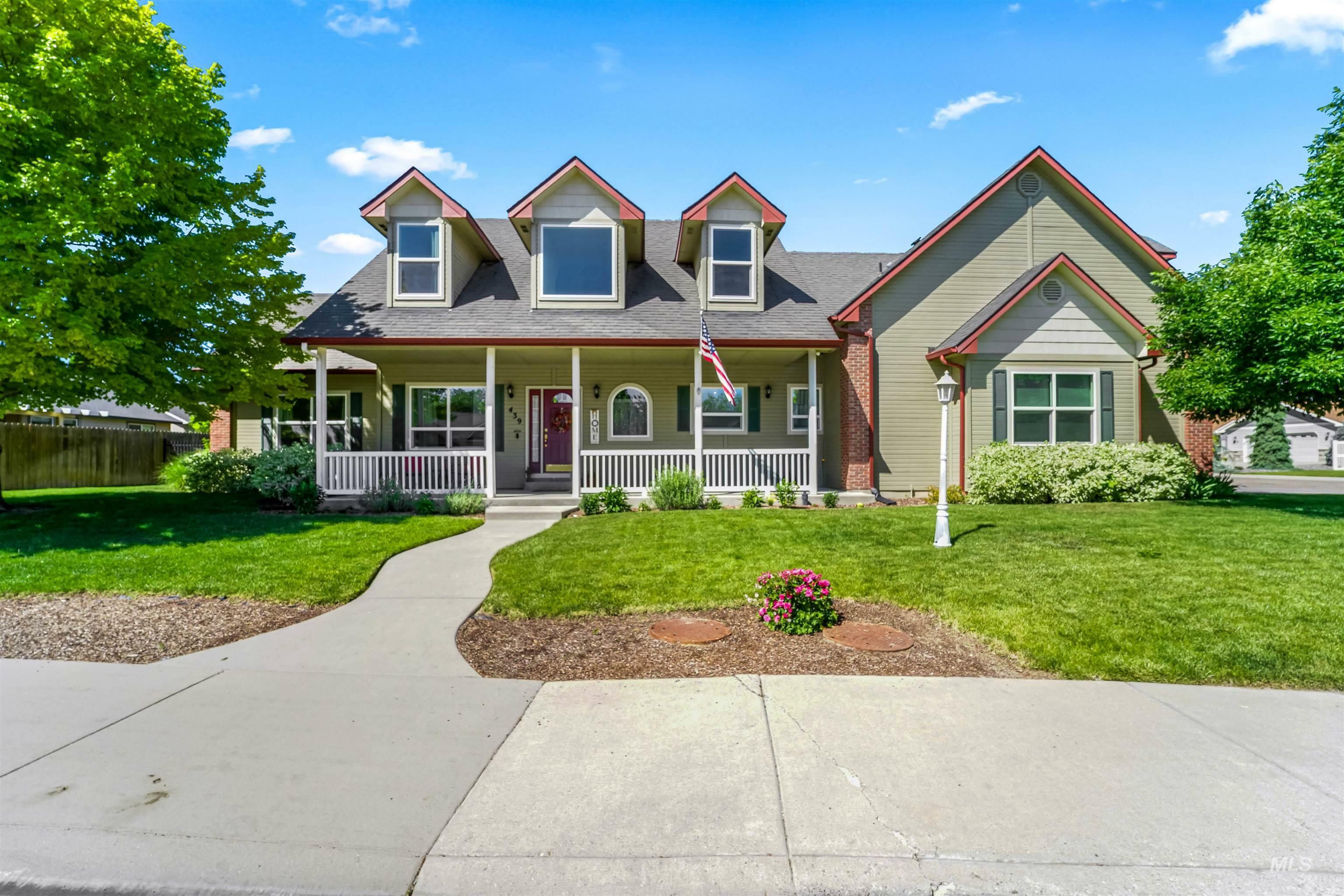 Property Photo: 439 S Middle Creek Dr ID 83686