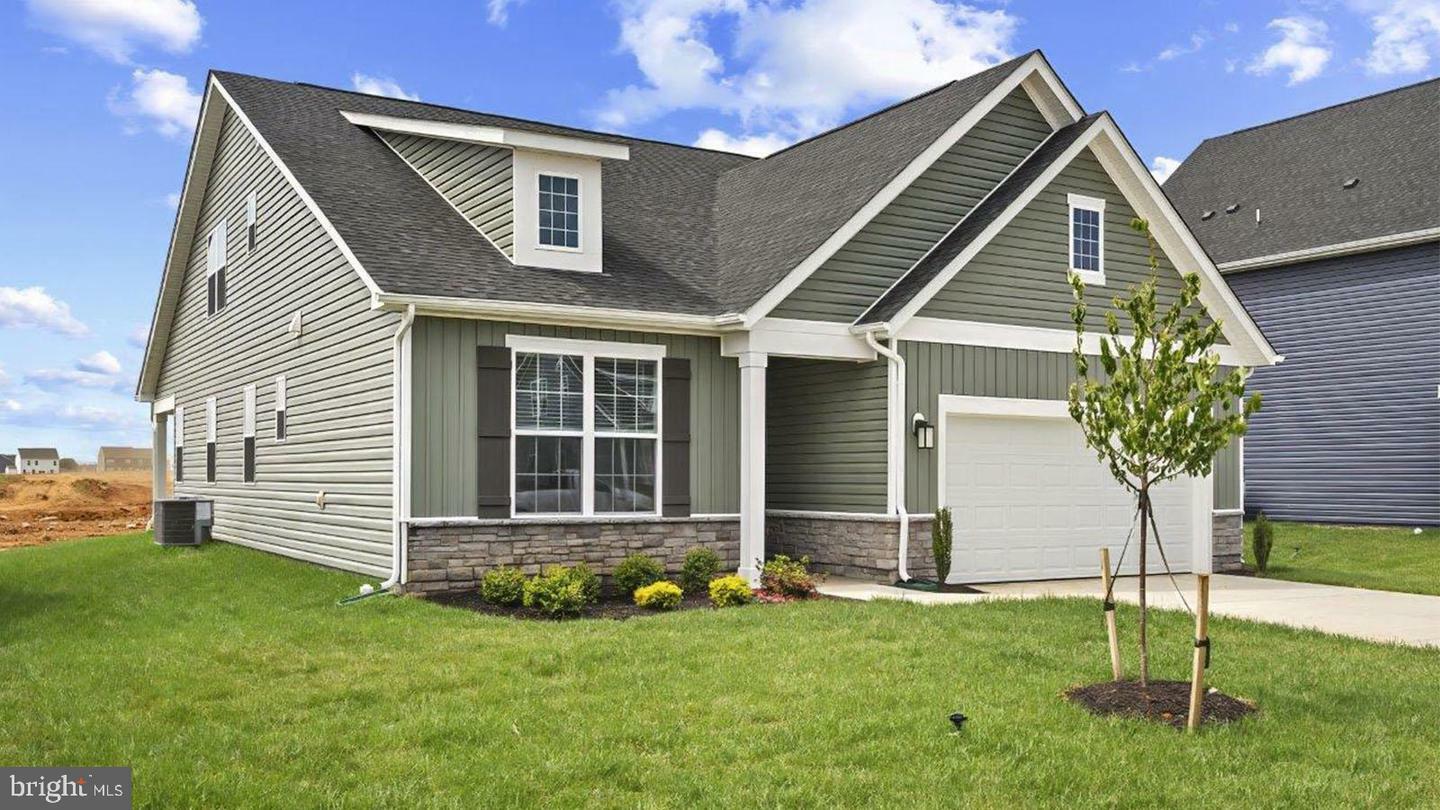 Property Photo: 372 Atkinson Street WV 25442