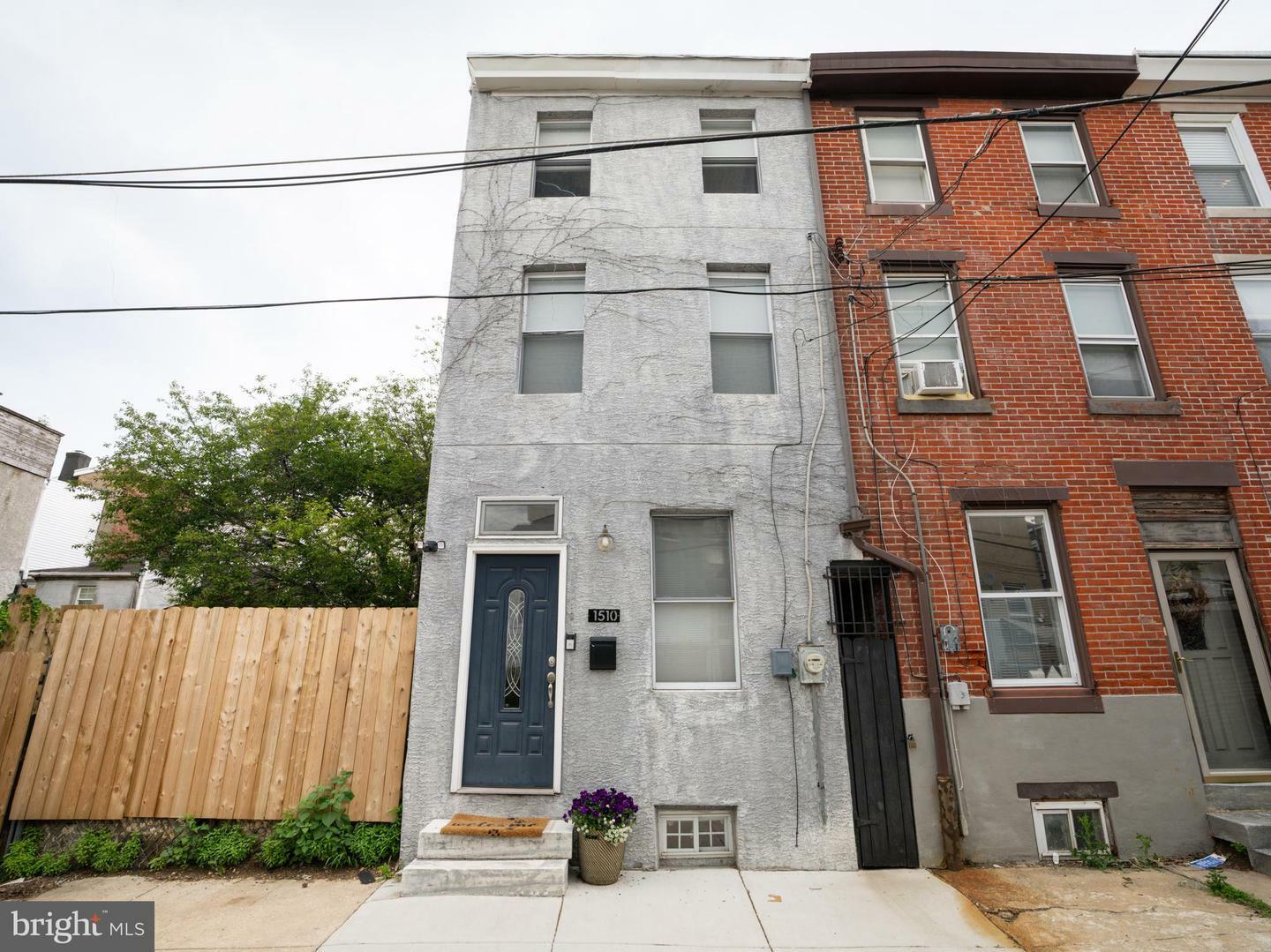 1510 N Leithgow Street  Philadelphia PA 19122 photo
