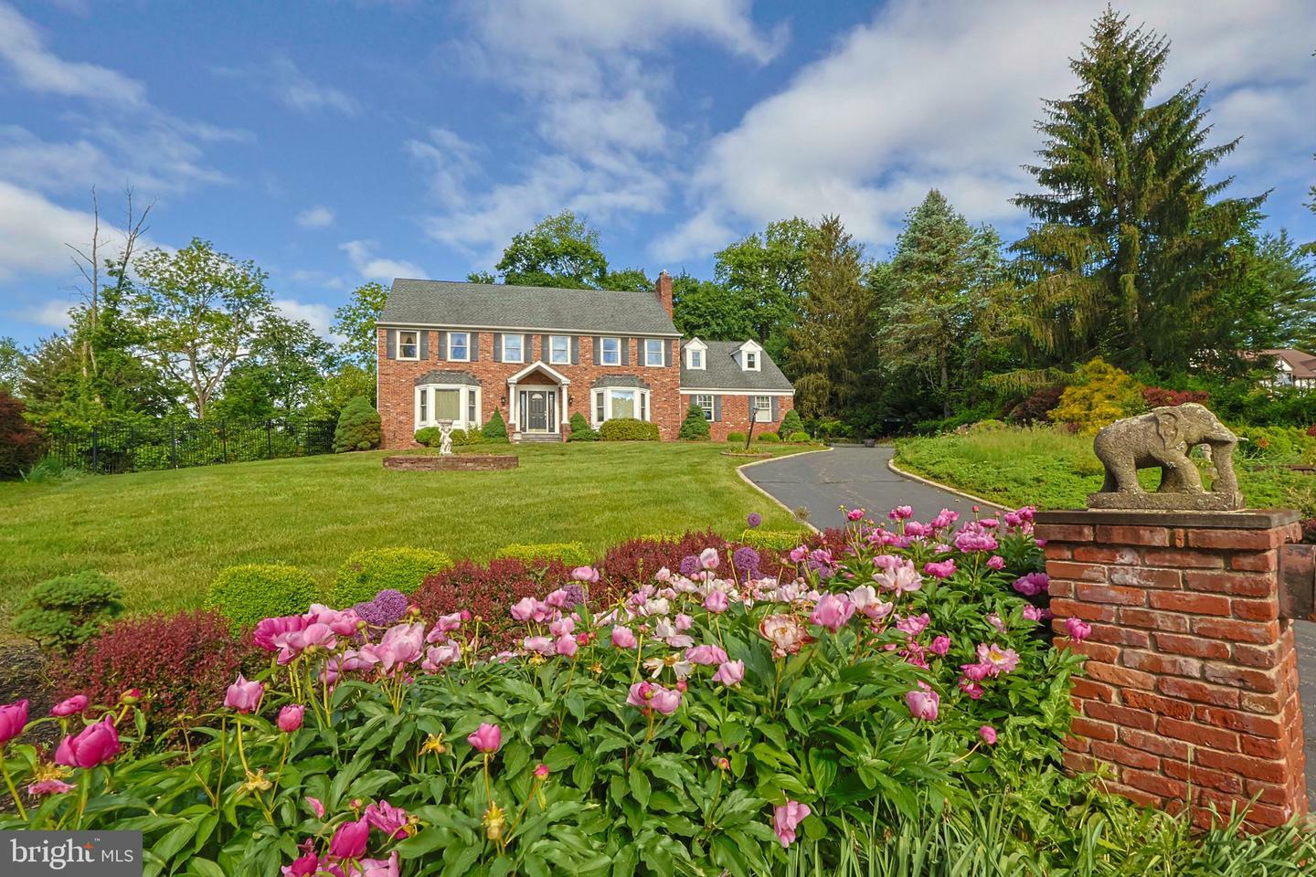 Property Photo: 1 Willow Brook Lane NJ 08801