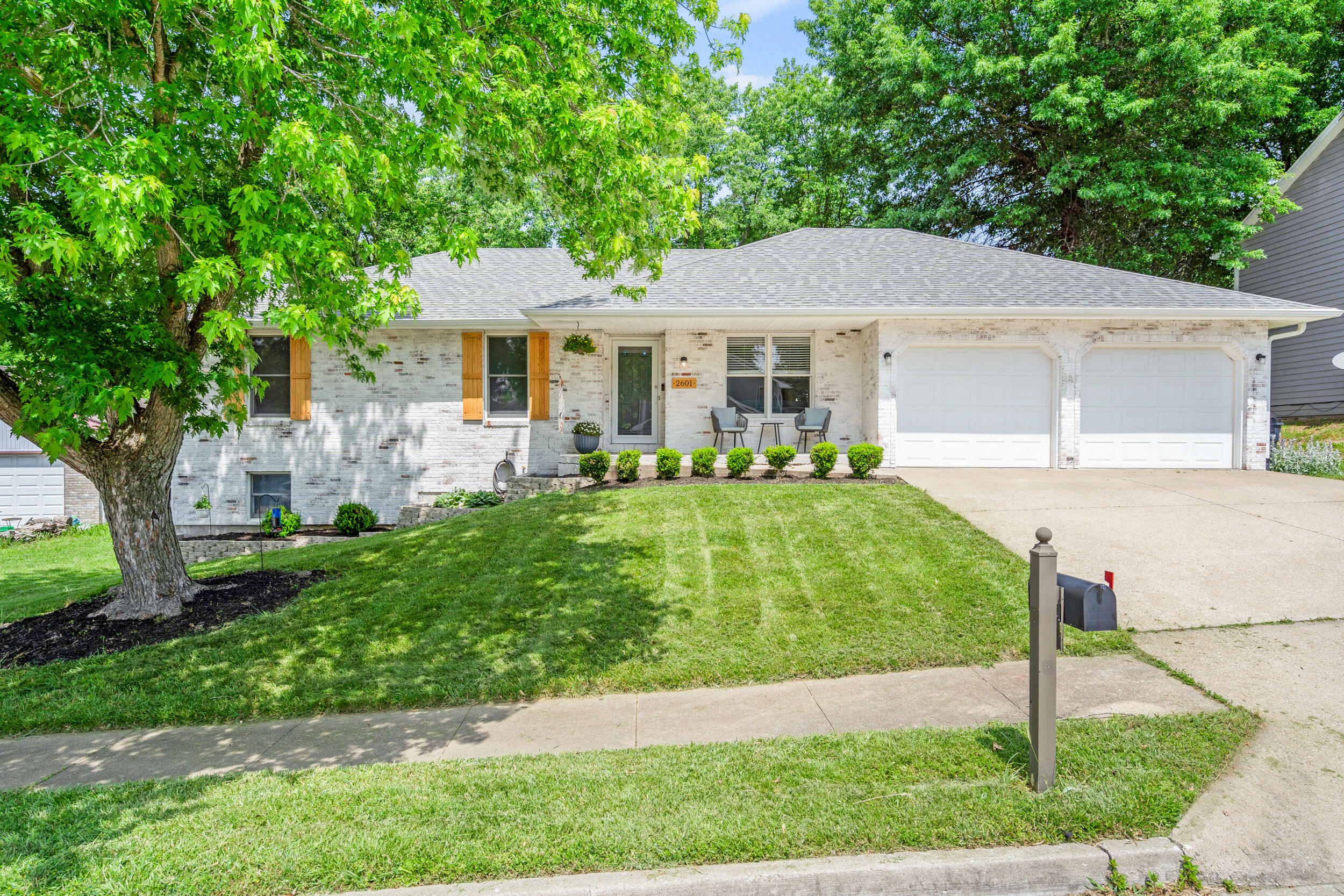 2601 Martinshire Ct  Columbia MO 65203 photo