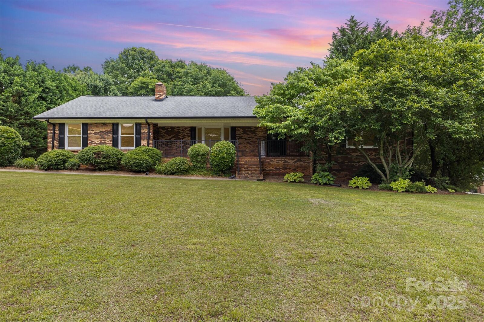 Property Photo:  115 Turner Street  NC 28092 