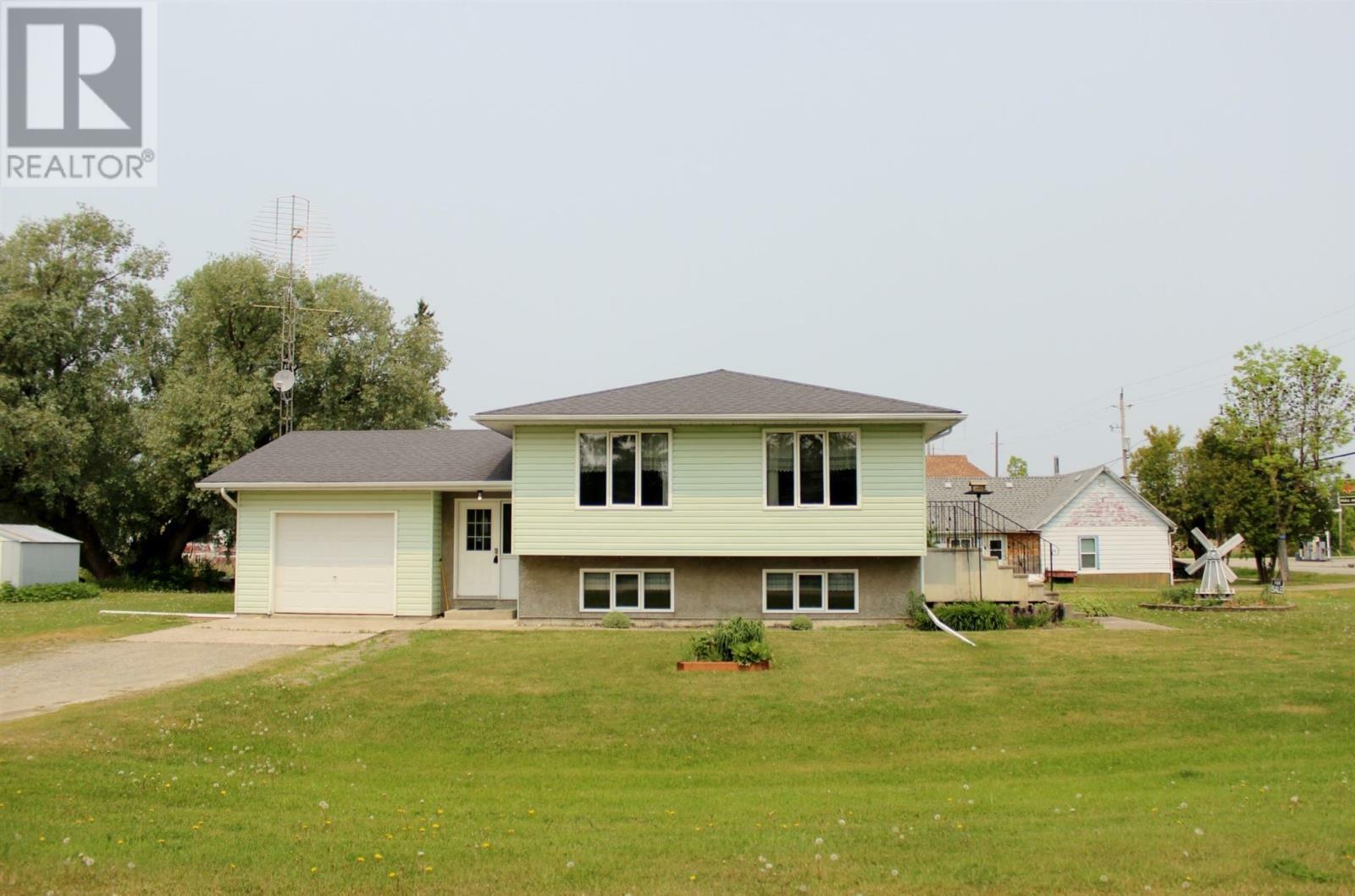 8 Campbell St  Stratton ON P0W 1N0 photo