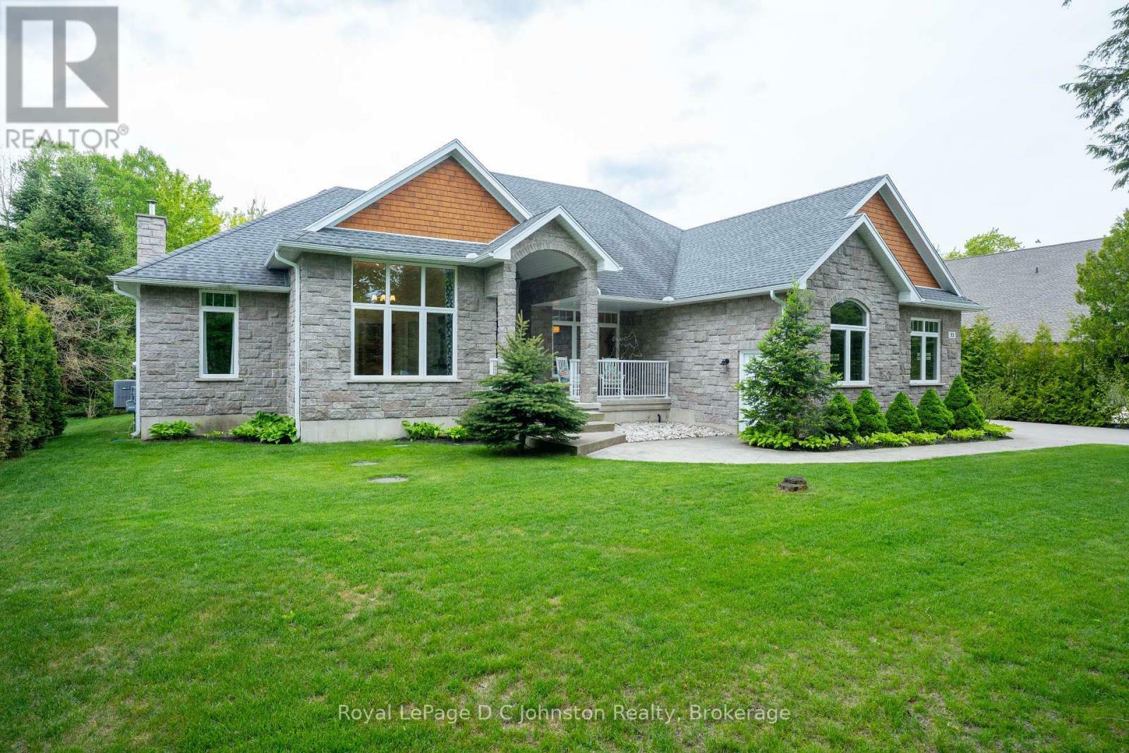 Property Photo: 32 Pegasus Trails ON N0H 2C6