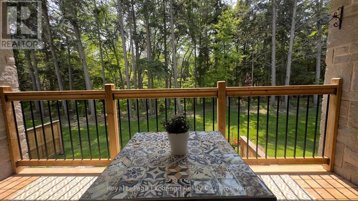 Property Photo:  552 Durham Street 14  ON N2Z 0G5 