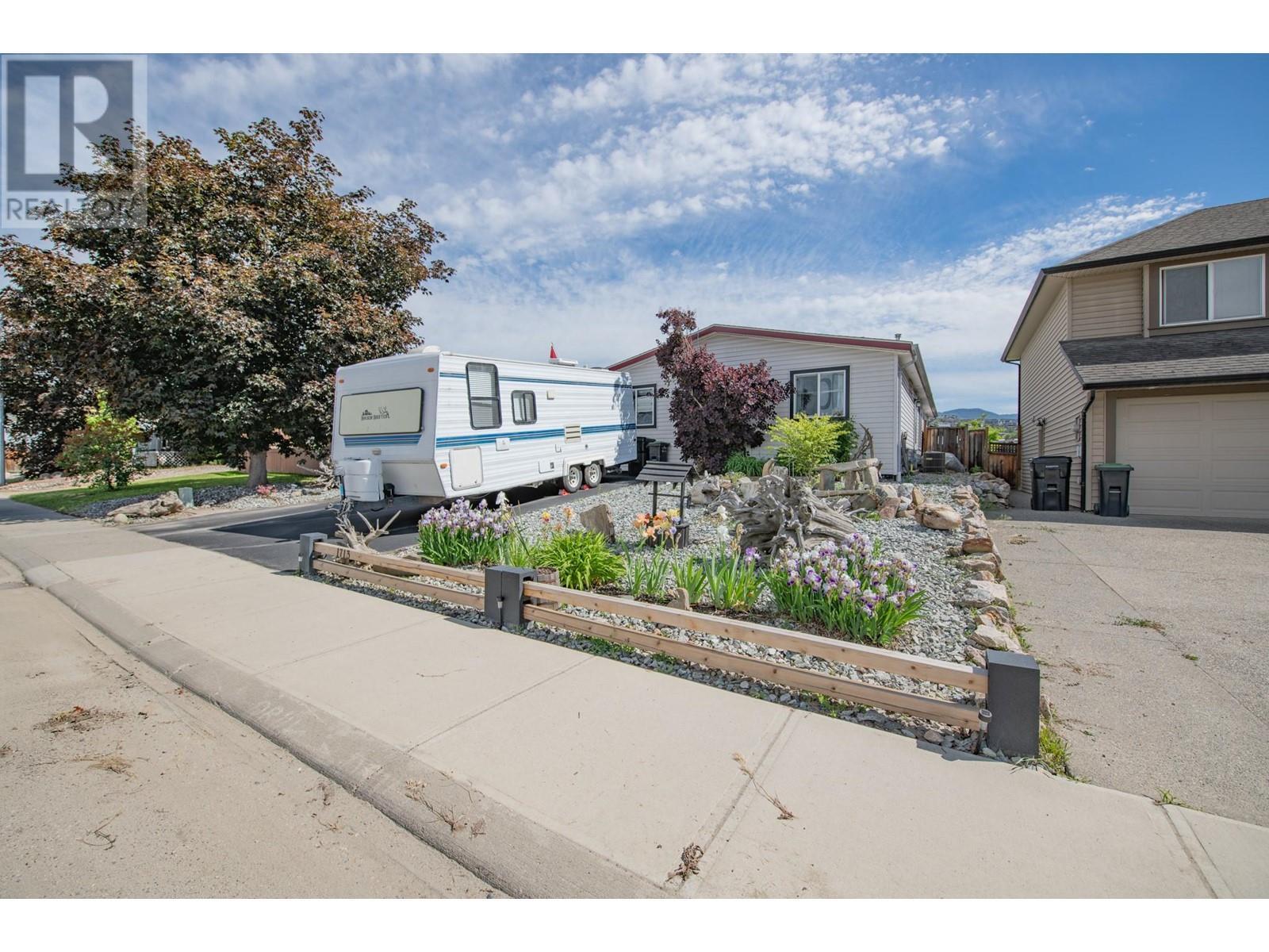 1713 15 Avenue  Vernon BC V1T 9R4 photo