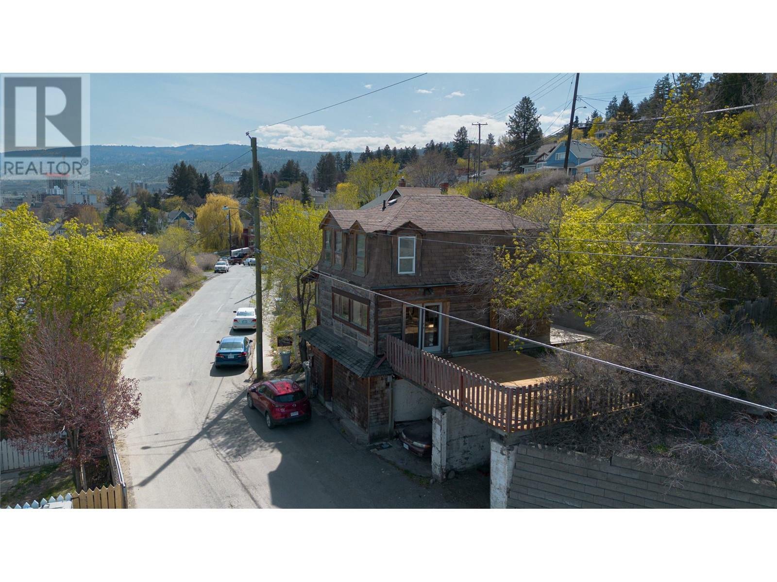 299 Seymour Street West  Kamloops BC V2C 1E8 photo