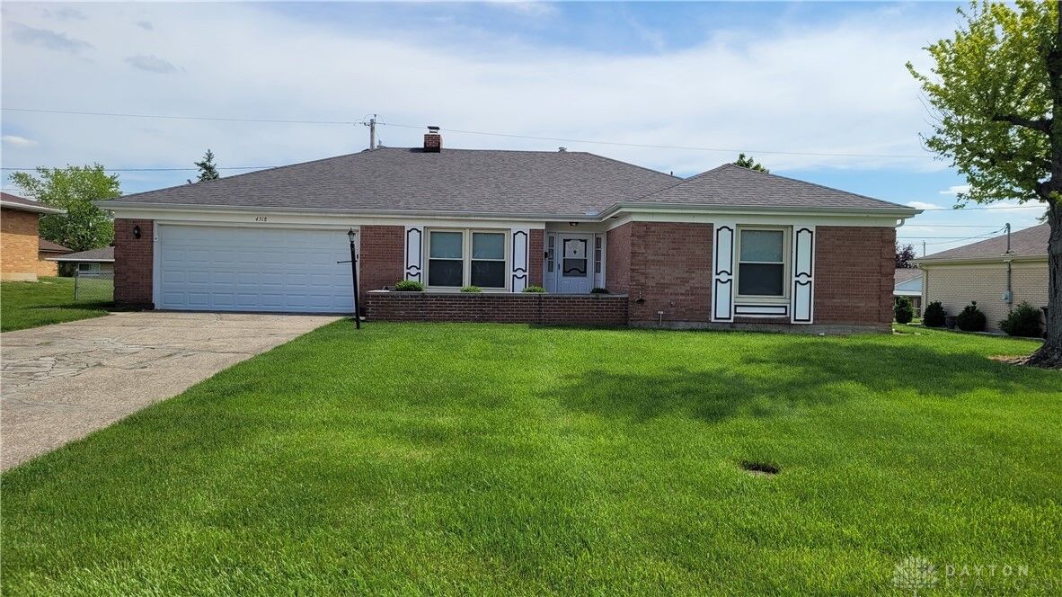 Property Photo:  4318 Drowfield Drive  OH 45426 