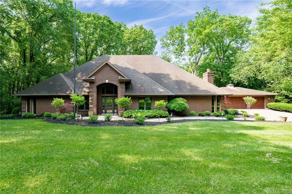 Property Photo: 1211 Runnymede Road OH 45419