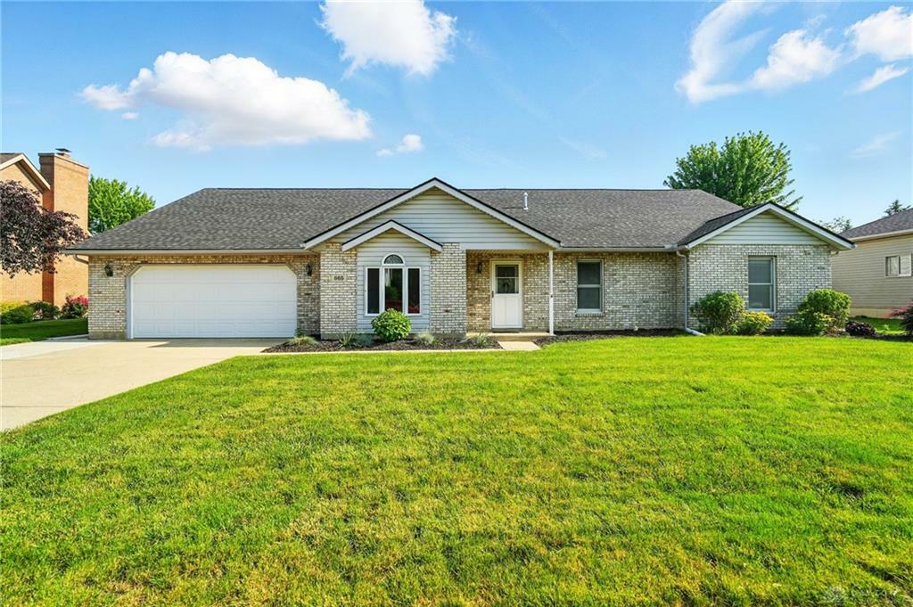 Property Photo:  865 Copperfield Lane  OH 45371 