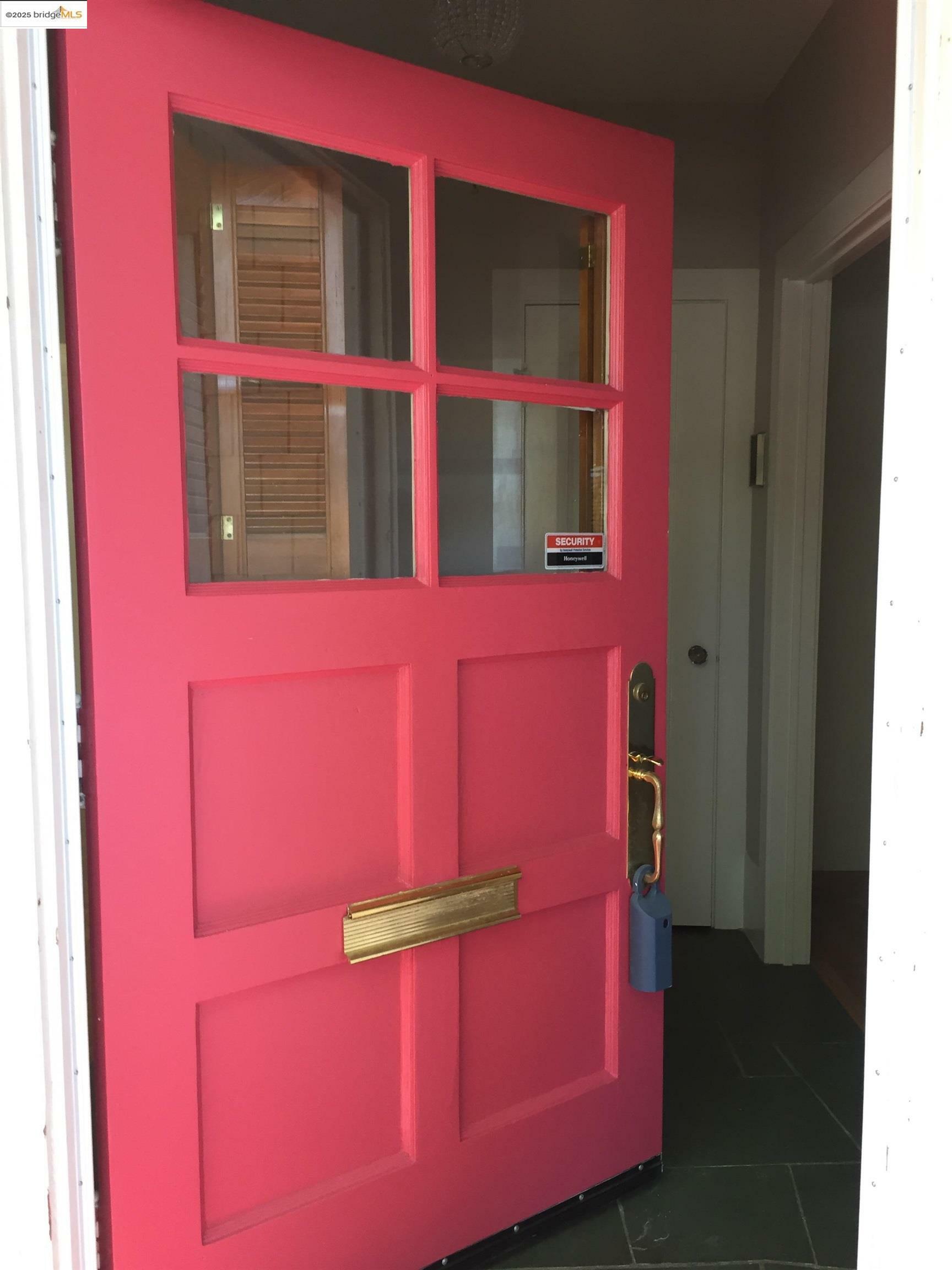 Property Photo: 1137 Oakland Avenue CA 94611