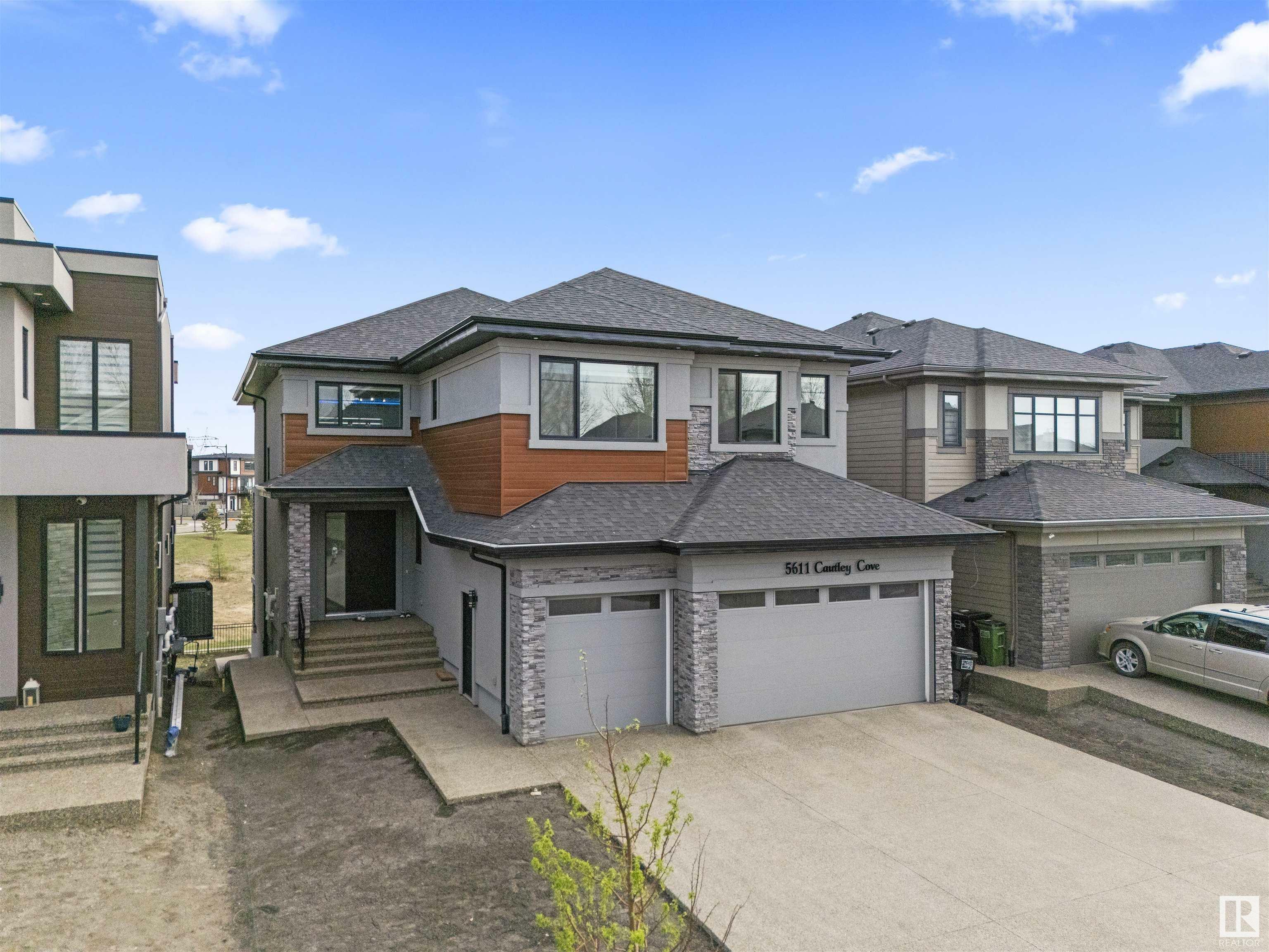 Property Photo: 5611 Cautley Cove Cove SW AB T6W 4P7