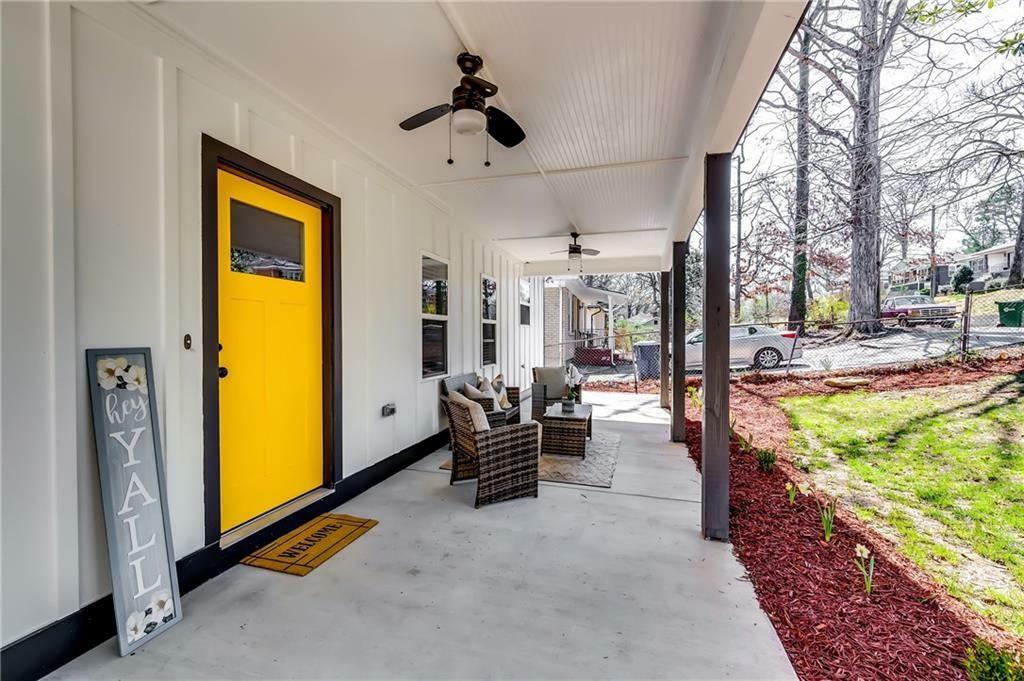 Property Photo: 236 Barfield Avenue SW GA 30310