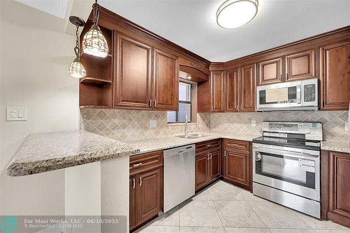 3841 NW 35th St 1521  Pompano Beach FL 33066 photo