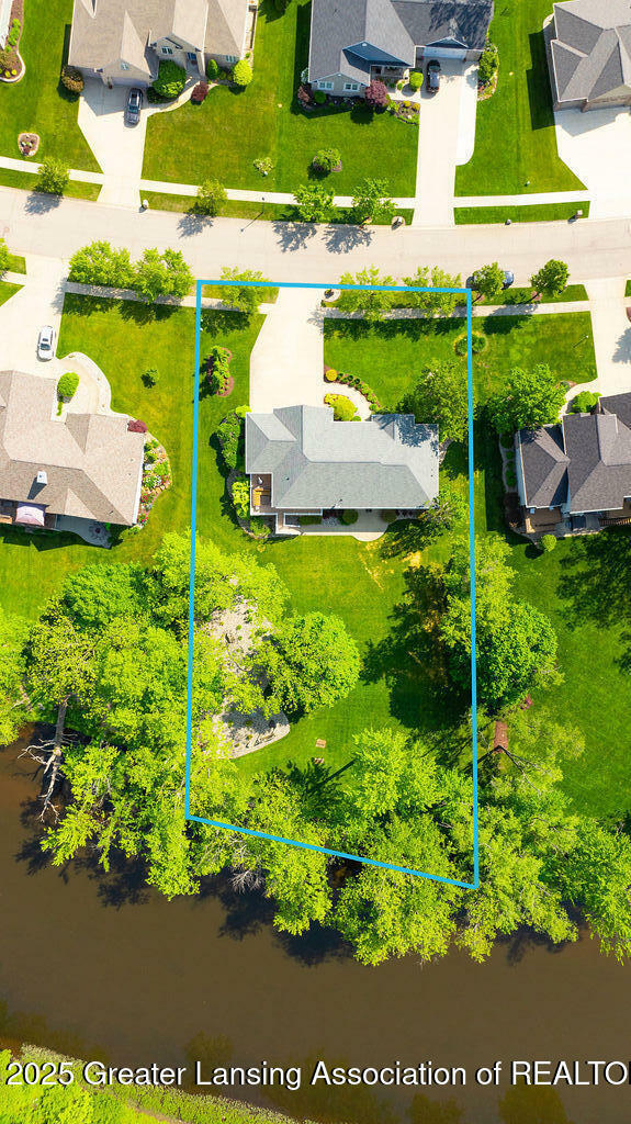 Property Photo: 4655 Dimond Way MI 48821