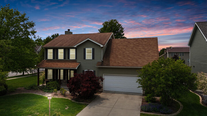 Property Photo: 2530 Bennington Avenue IN 46375