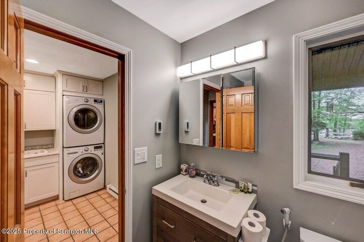 Property Photo:  197 S Lake Drive  PA 18624 