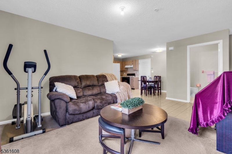 Property Photo: 84 Prestwick Way NJ 08820