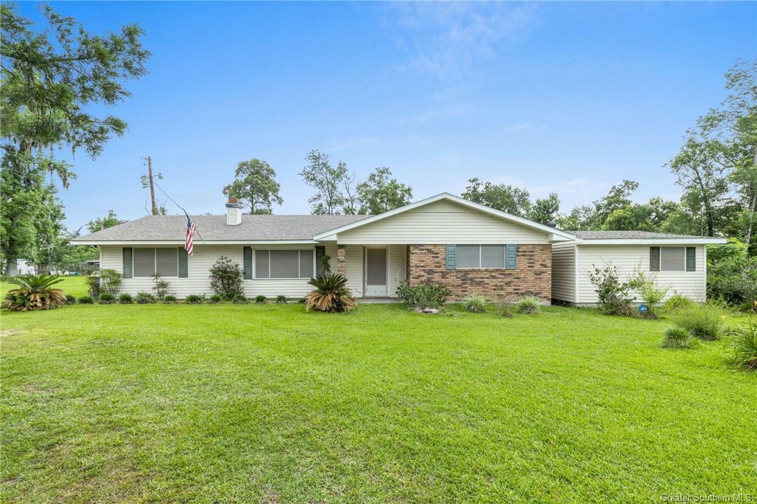 Property Photo: 24126 Carl Hoppe Road LA 70647