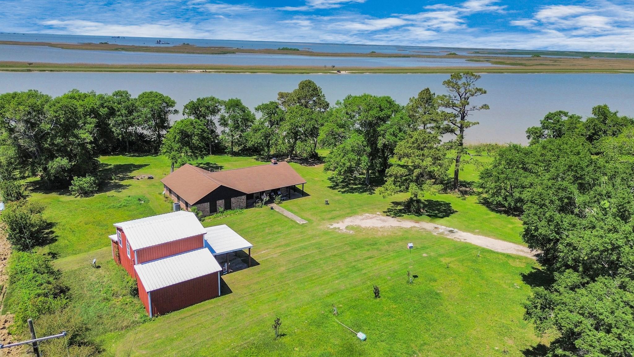 Property Photo: 3428 S Main Street TX 77514