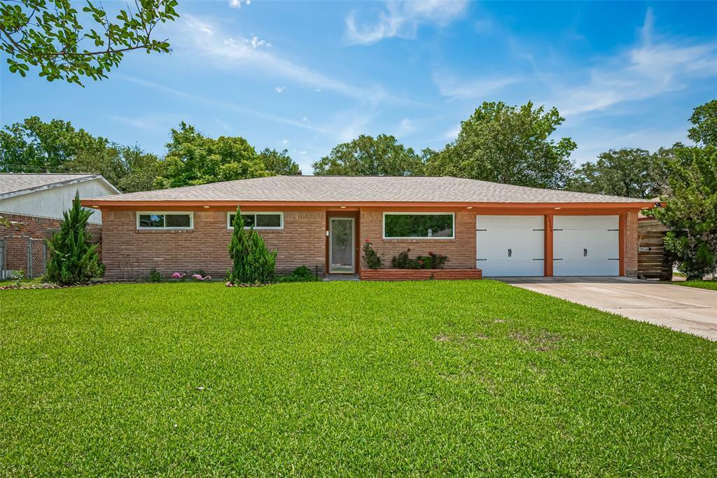 Property Photo: 12206 Ashcroft Drive TX 77035