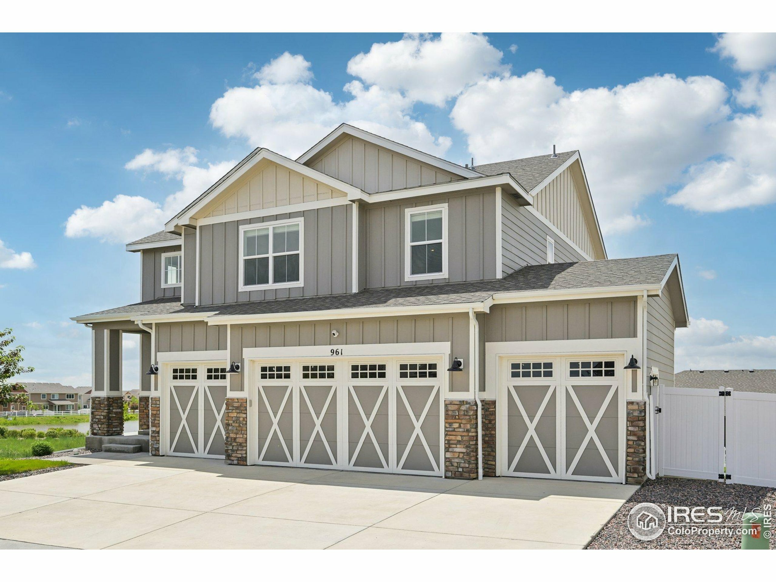Property Photo: 961 Mouflon Dr CO 80550