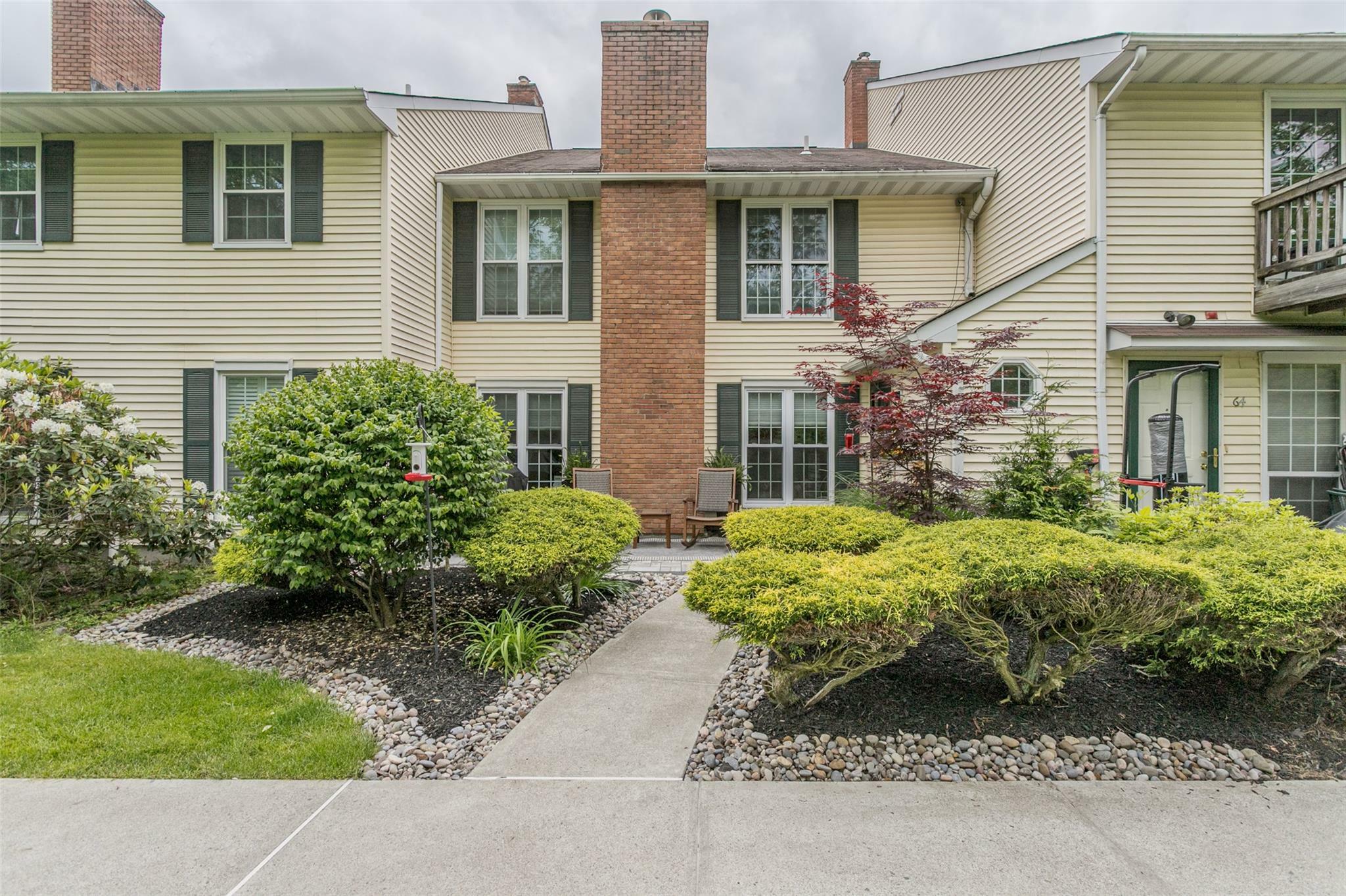 56 The Rise  Warwick NY 10990 photo