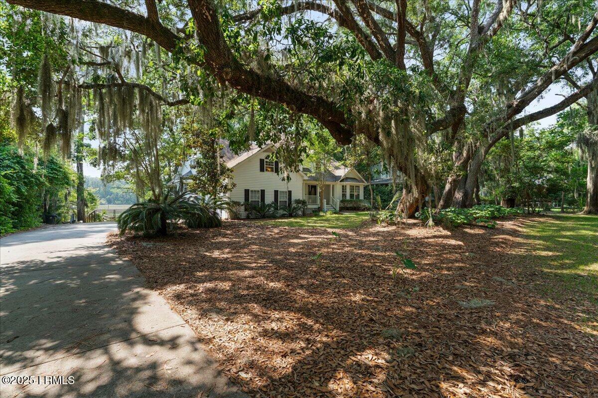15 Walling Grove Road  Beaufort SC 29907 photo