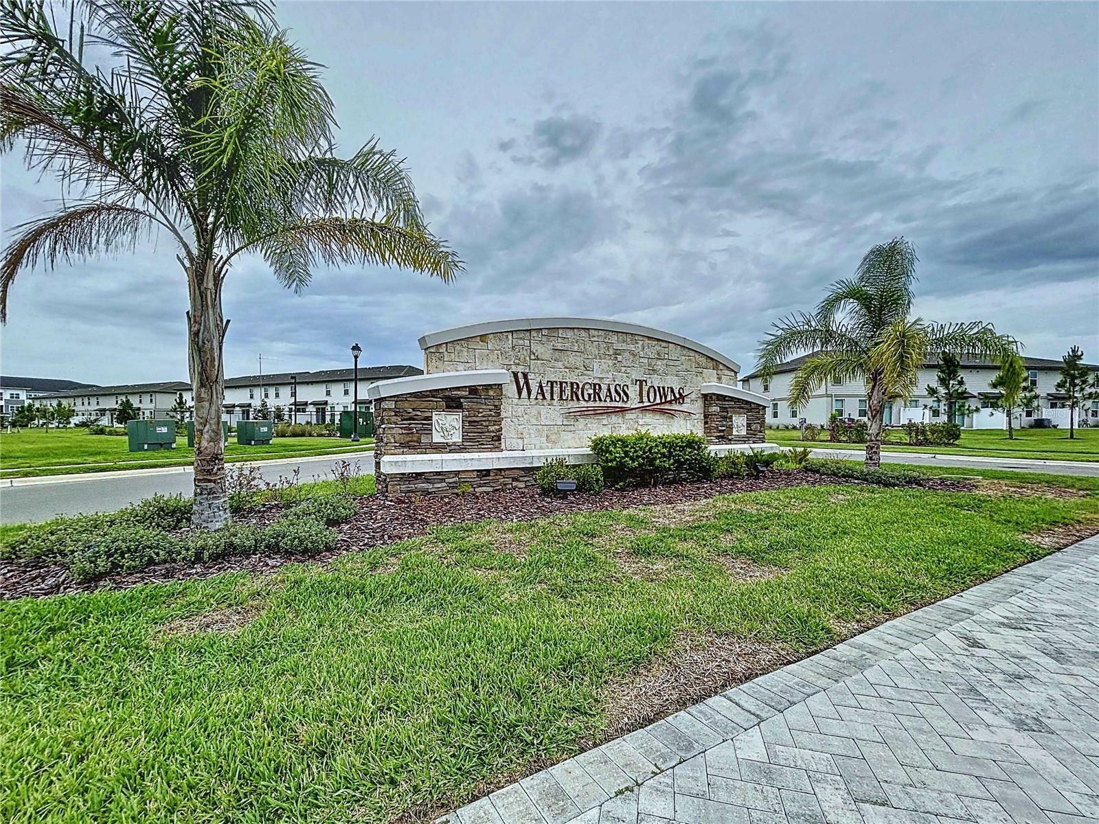 Property Photo: 32451 Limitless Place FL 33545