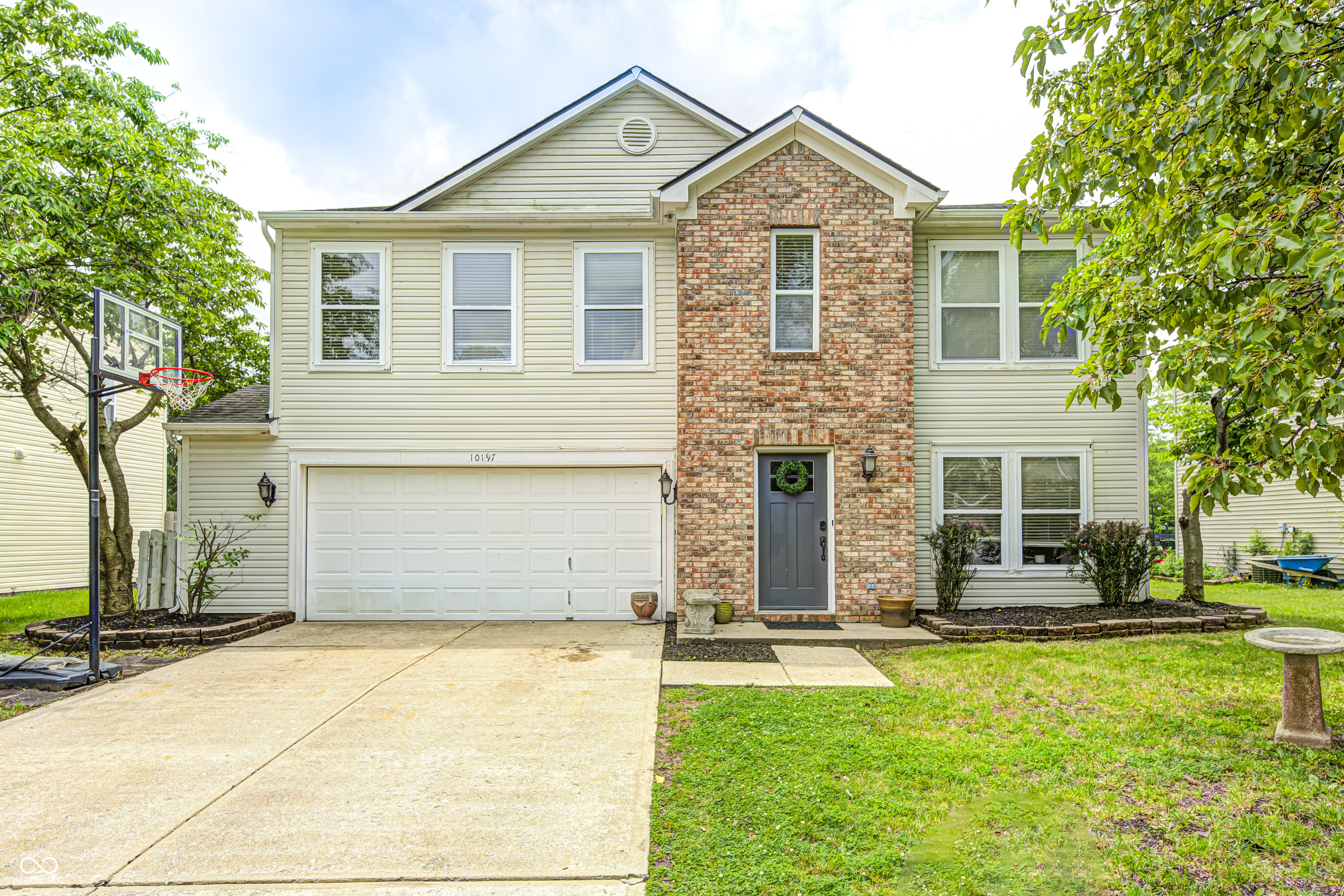 10197 Apple Blossom Circle  Fishers IN 46038 photo