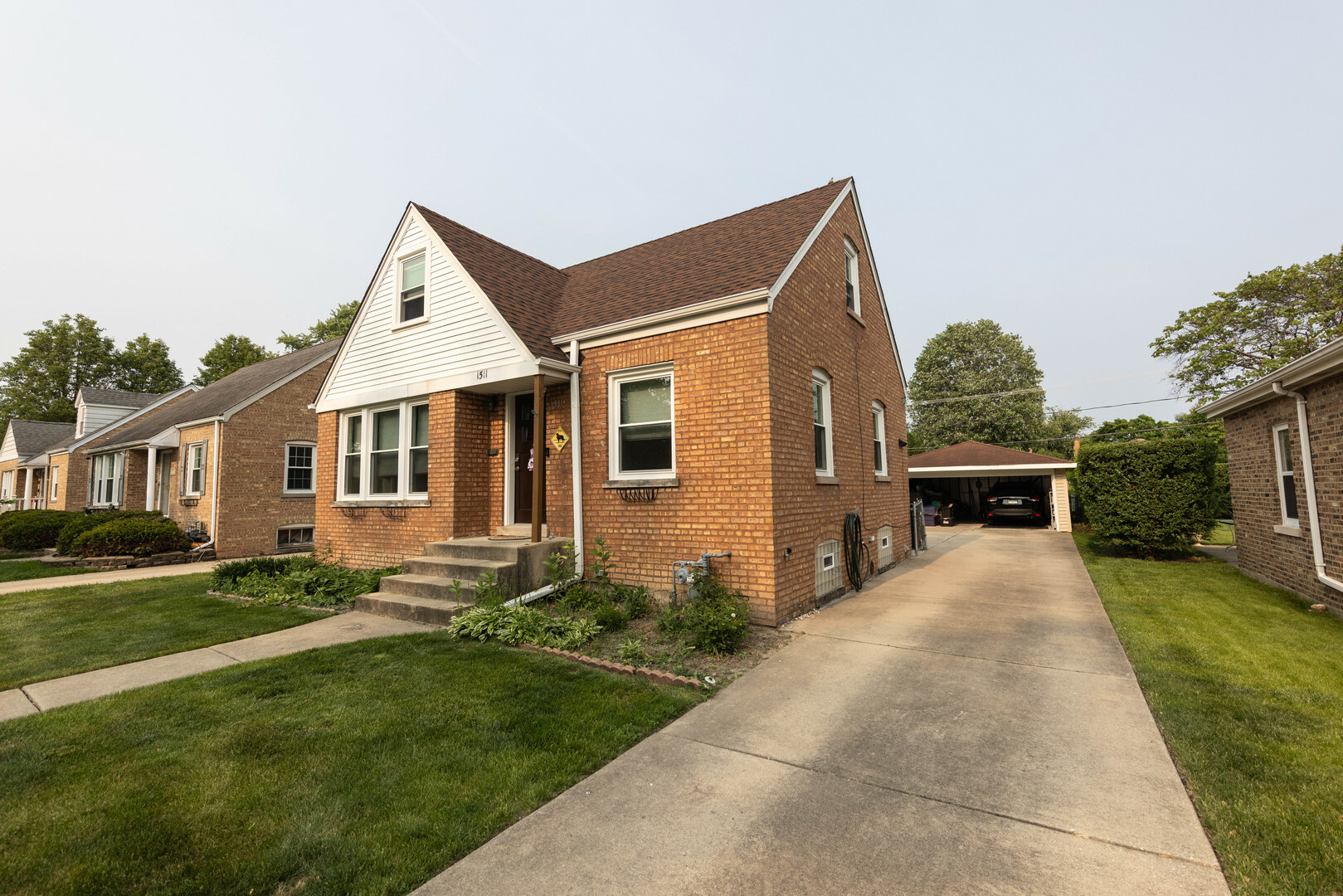 Property Photo: 1511 Kemman Avenue IL 60526
