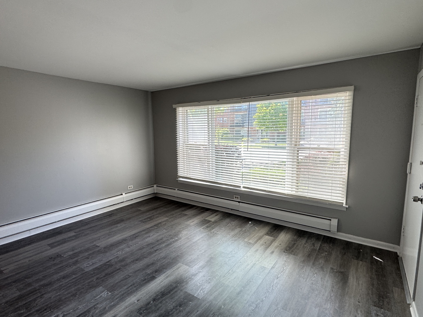 Property Photo: 10925 S Keating Avenue 1S IL 60453