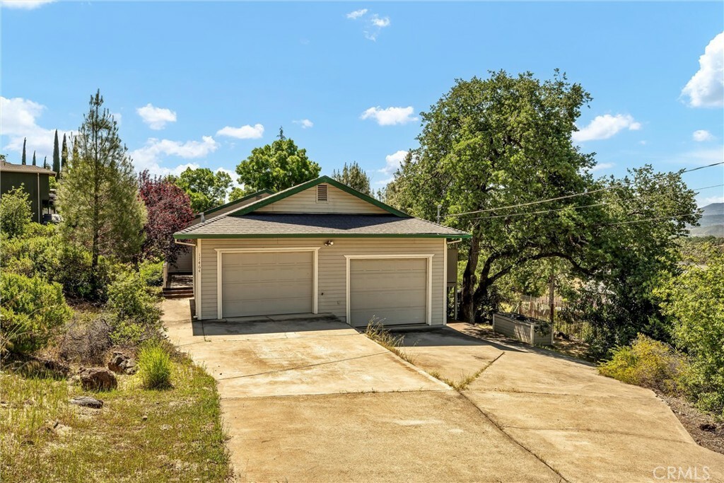 Property Photo: 17464 Greenridge Road CA 95467