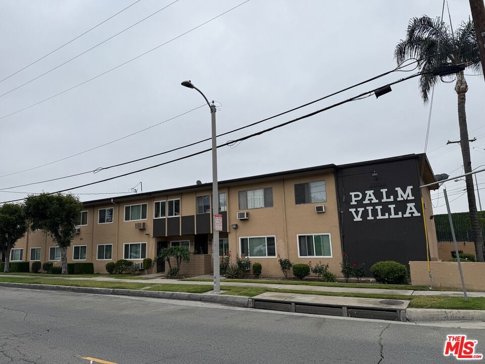 Property Photo: 3020 Vineland Avenue 9 CA 91706