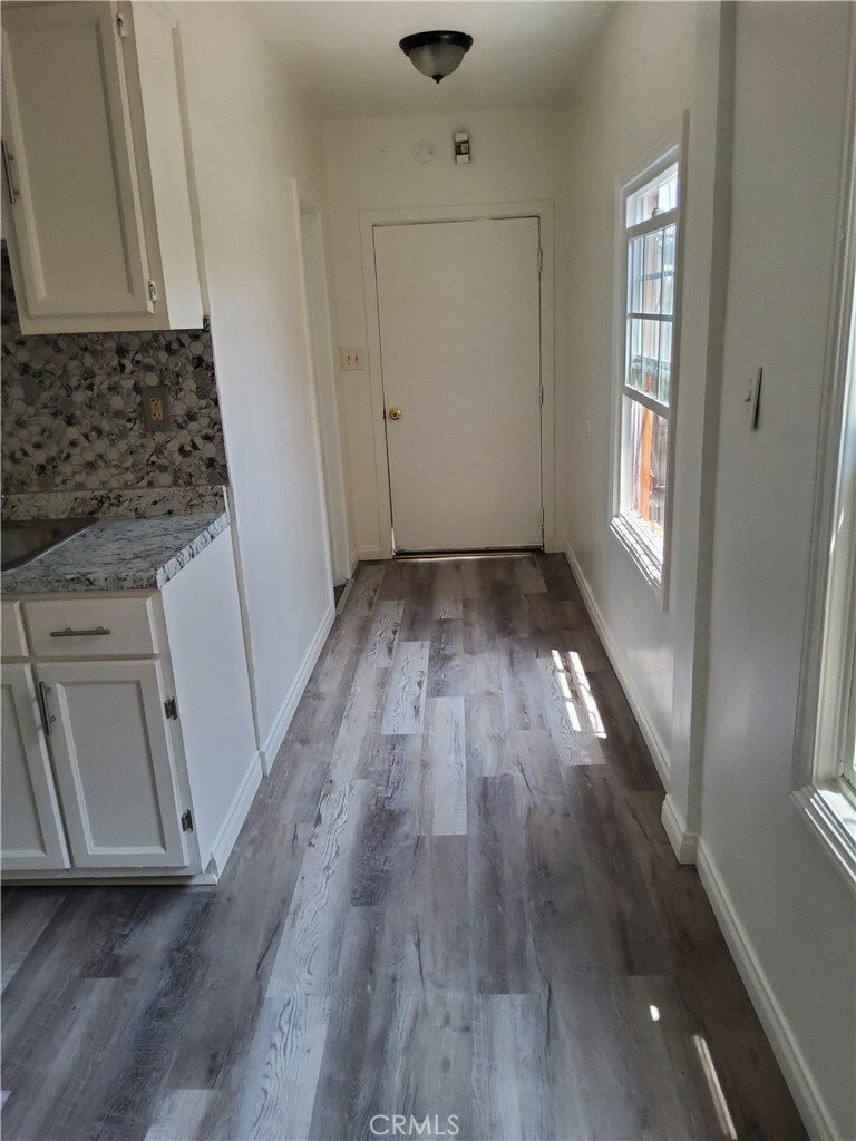 Property Photo:  1238 E 69th Street  CA 90001 