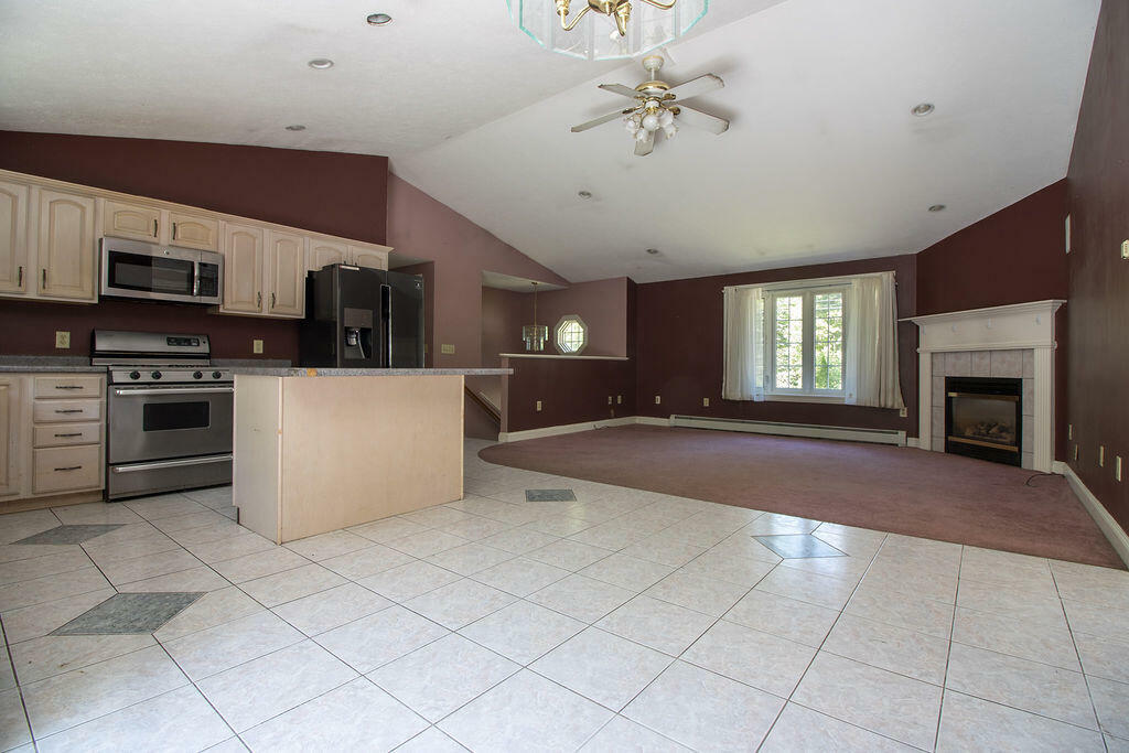 Property Photo: 261 Varney Mill Road ME 04062