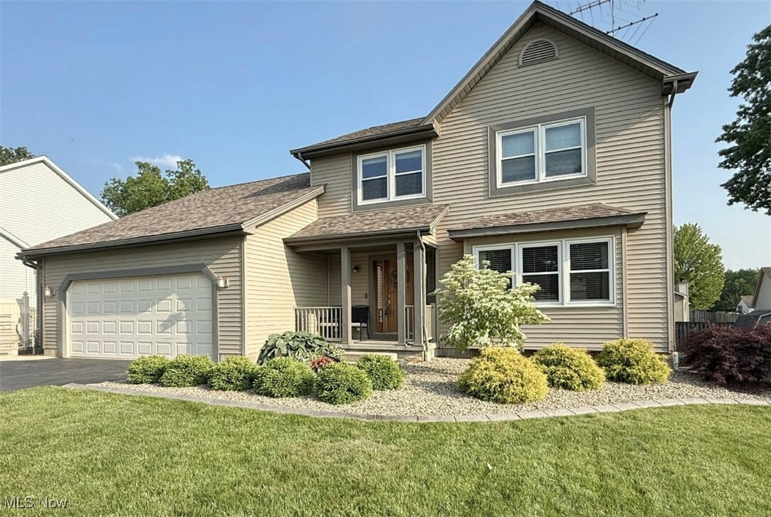 Property Photo: 6471 Ridgeview Avenue OH 44515