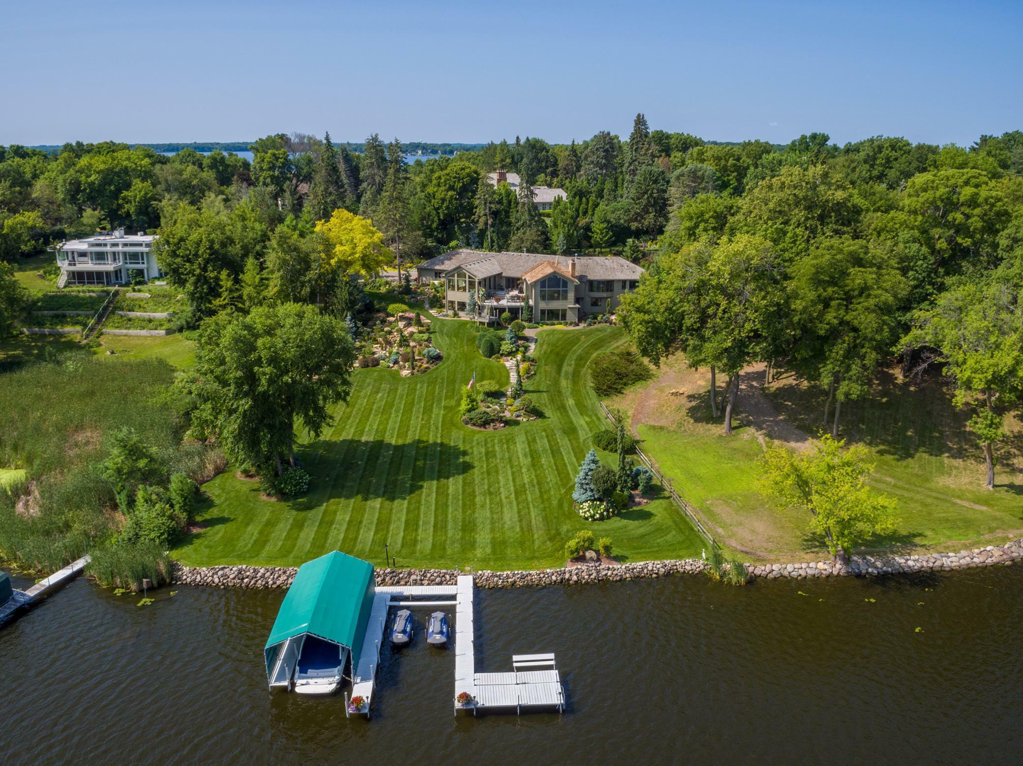 Property Photo:  1495 Green Trees Road  MN 55391 