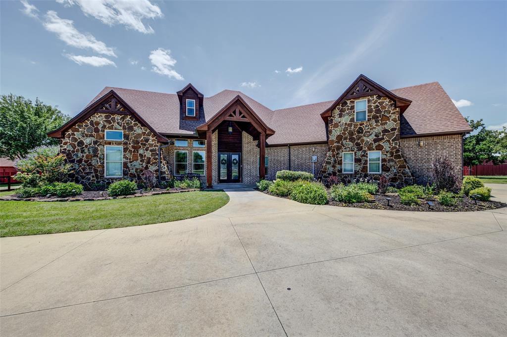 Property Photo: 245 Fm 407 W TX 76226
