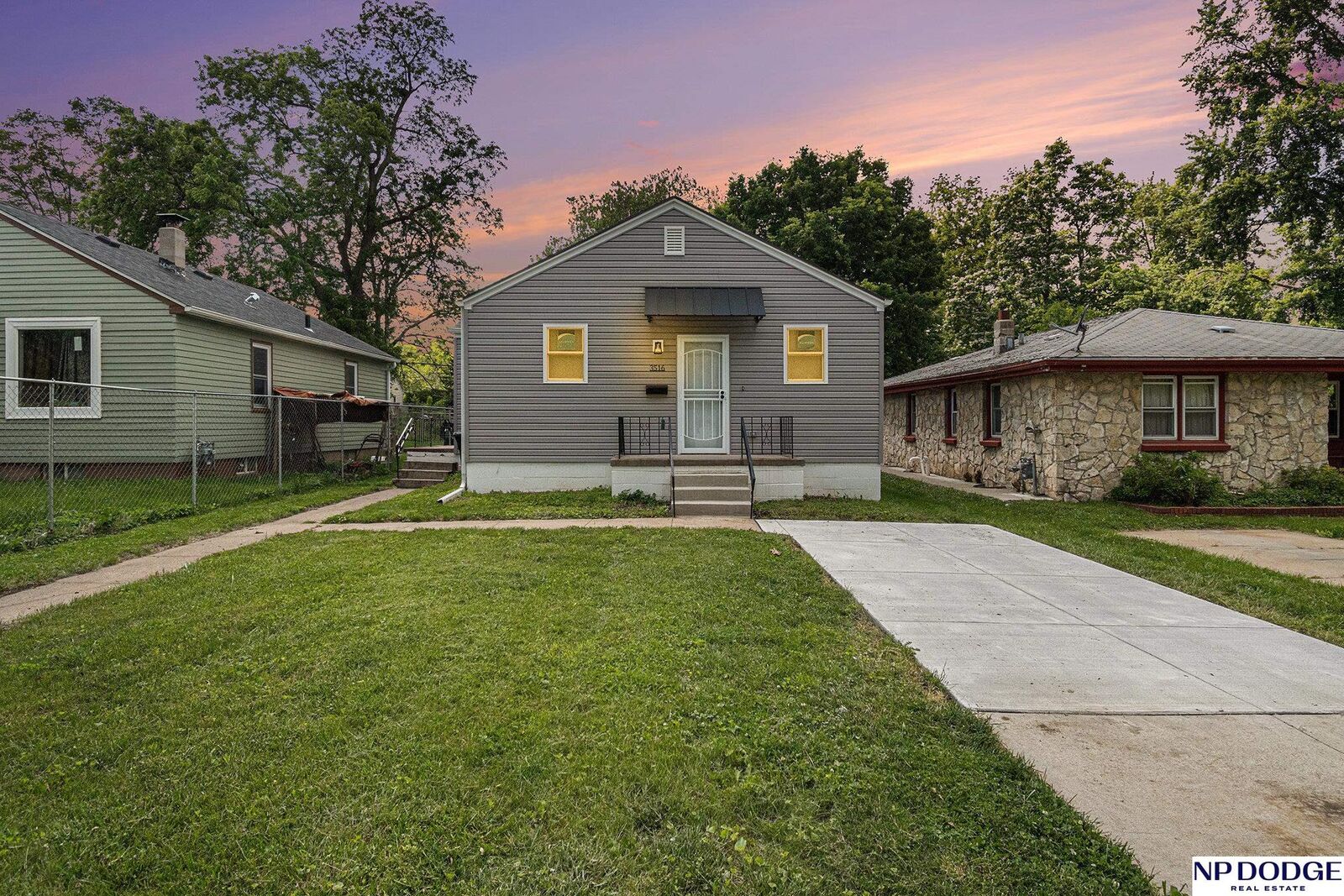 Property Photo: 3516 N 39 Street NE 68111