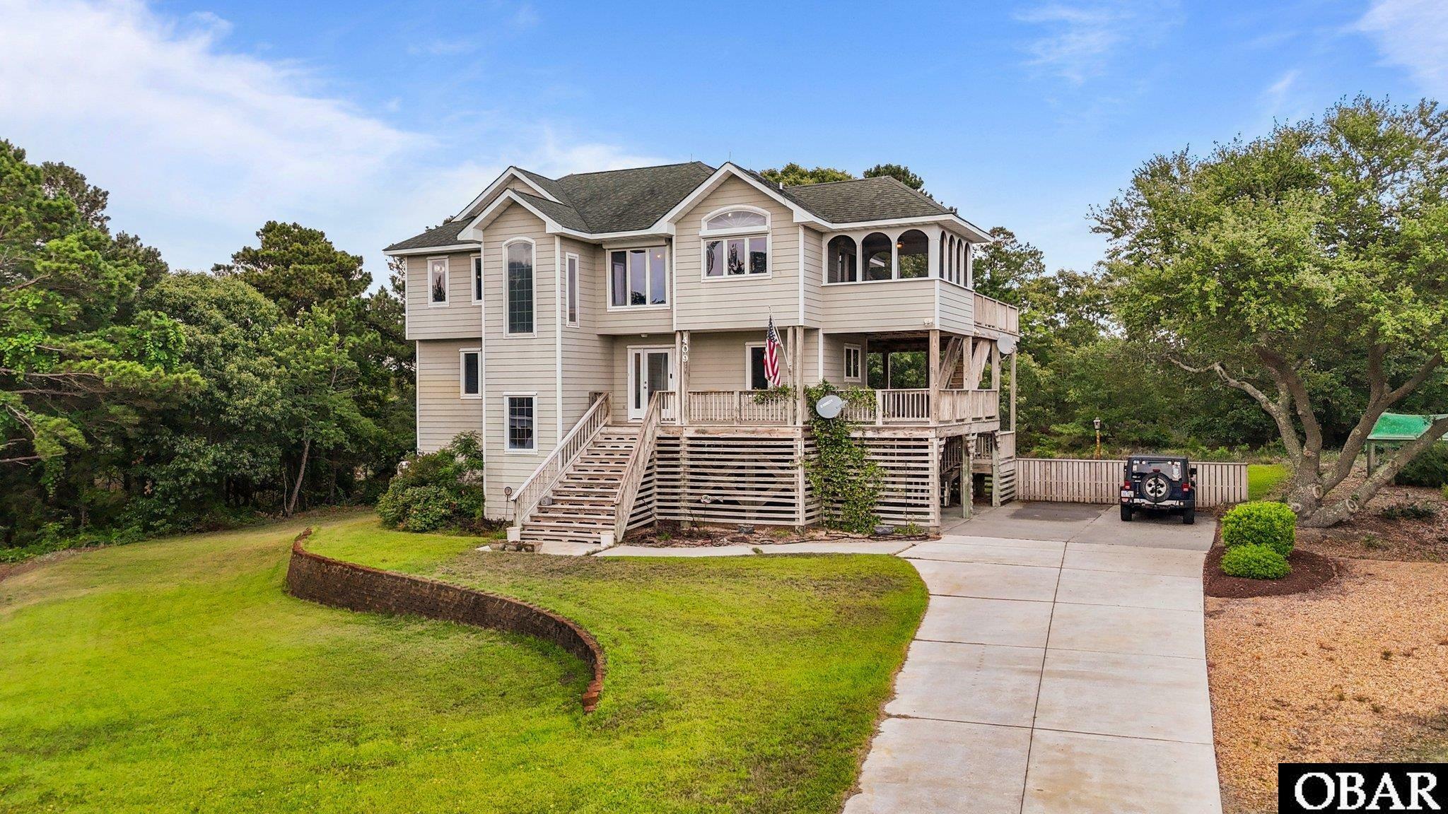 Property Photo: 409 W Raceview Court NC 27959